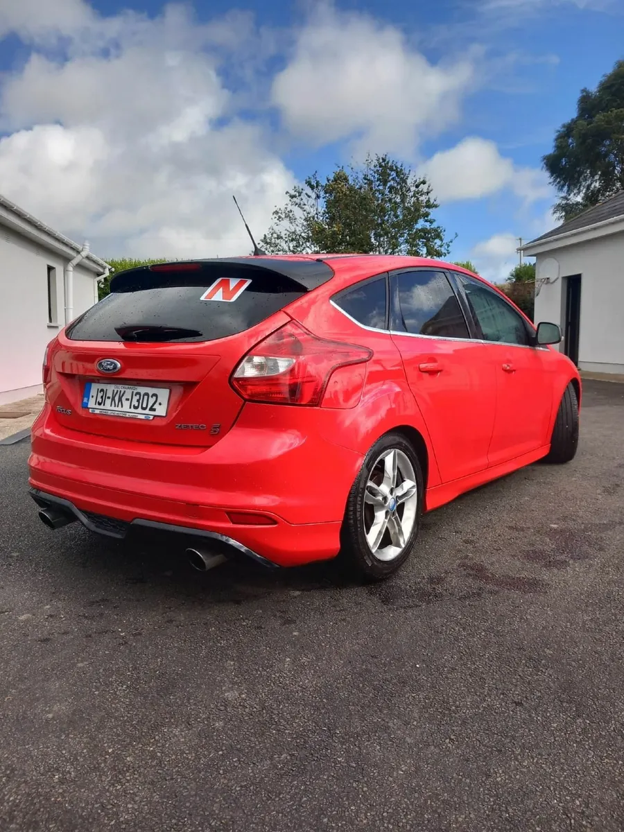 Ford Focus 2013 - Image 3