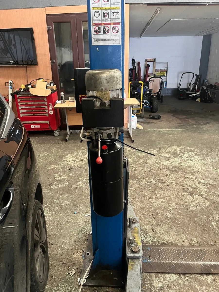 3.5 tone car lift 1000 - Image 1
