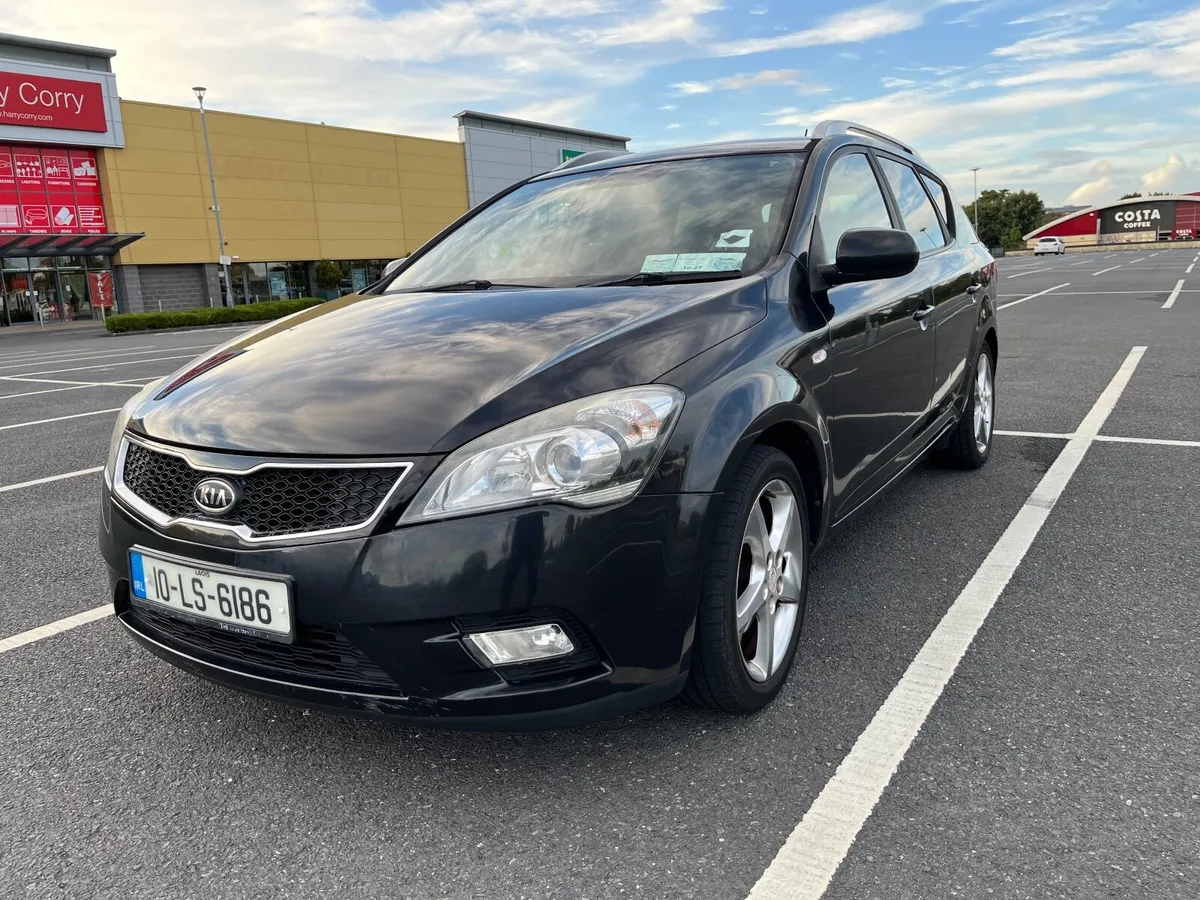 Kia Ceed 2010 - Image 1