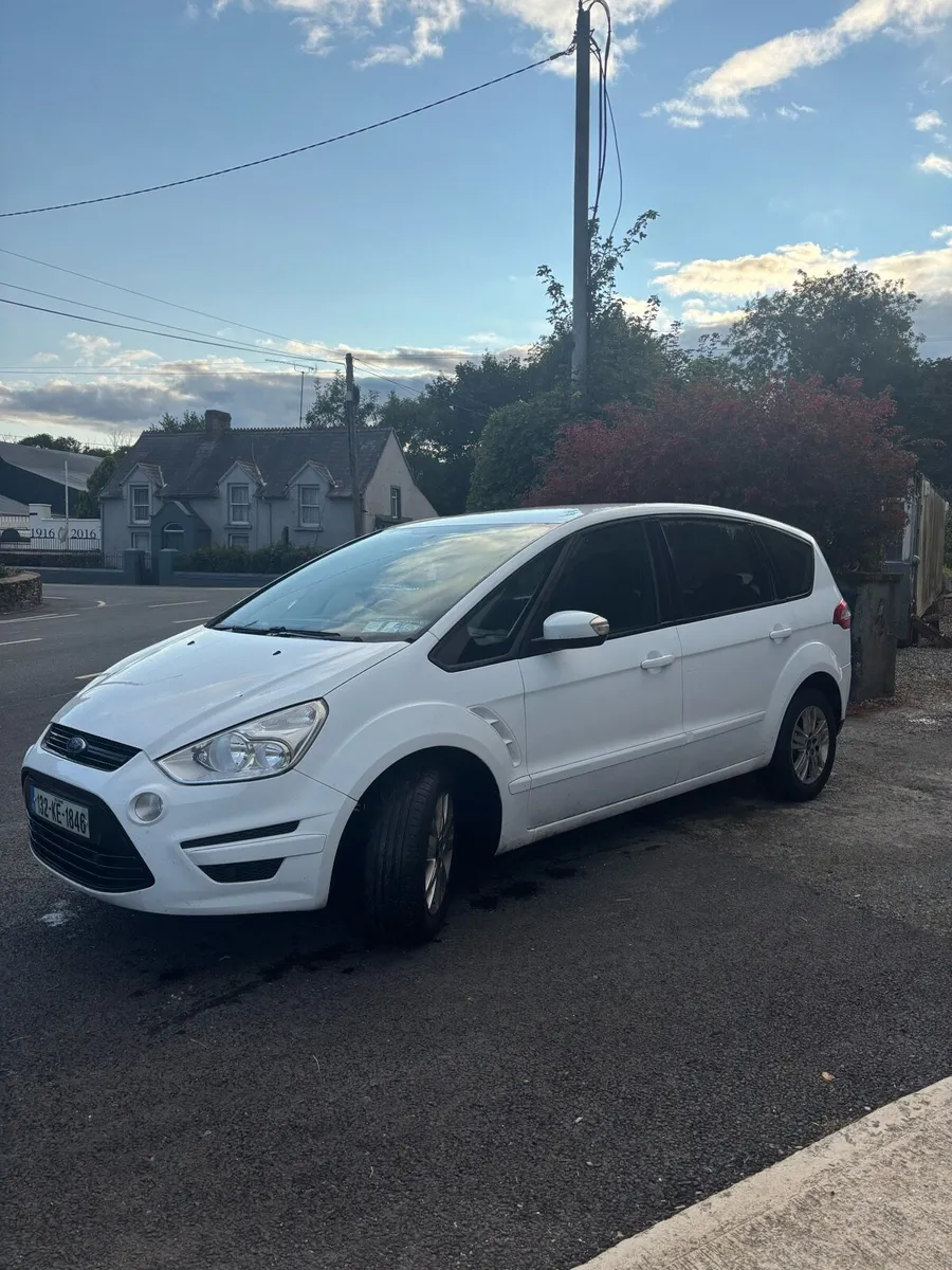 Car - Image 2