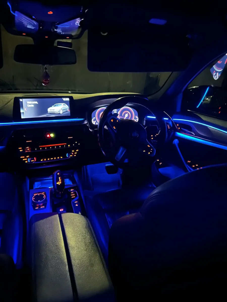 BMW 530e G30 - Image 1