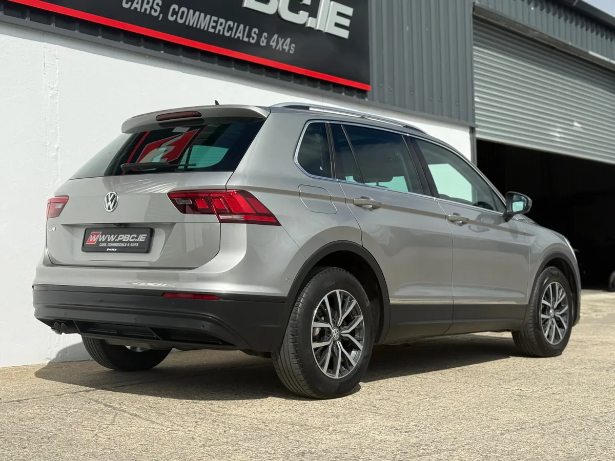 Volkswagen Tiguan 2.0Tdi Comfort Auto PanRoof - Image 3