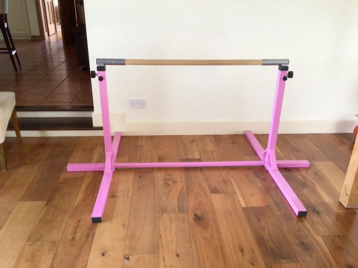 Gymnastics bar - Image 4