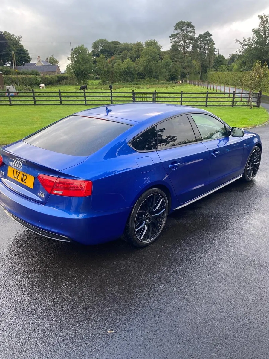 Audi A5 2015 - Image 2