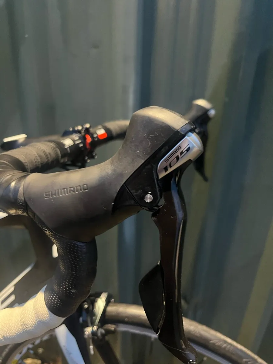 CUBE RACING BIKE - Image 2