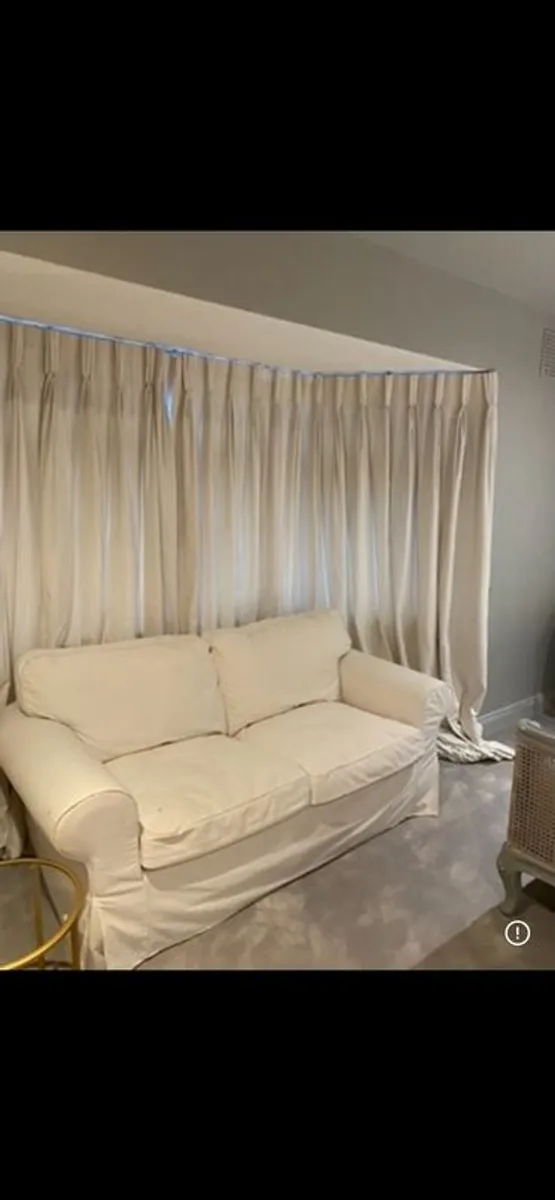 Curtains - Image 1