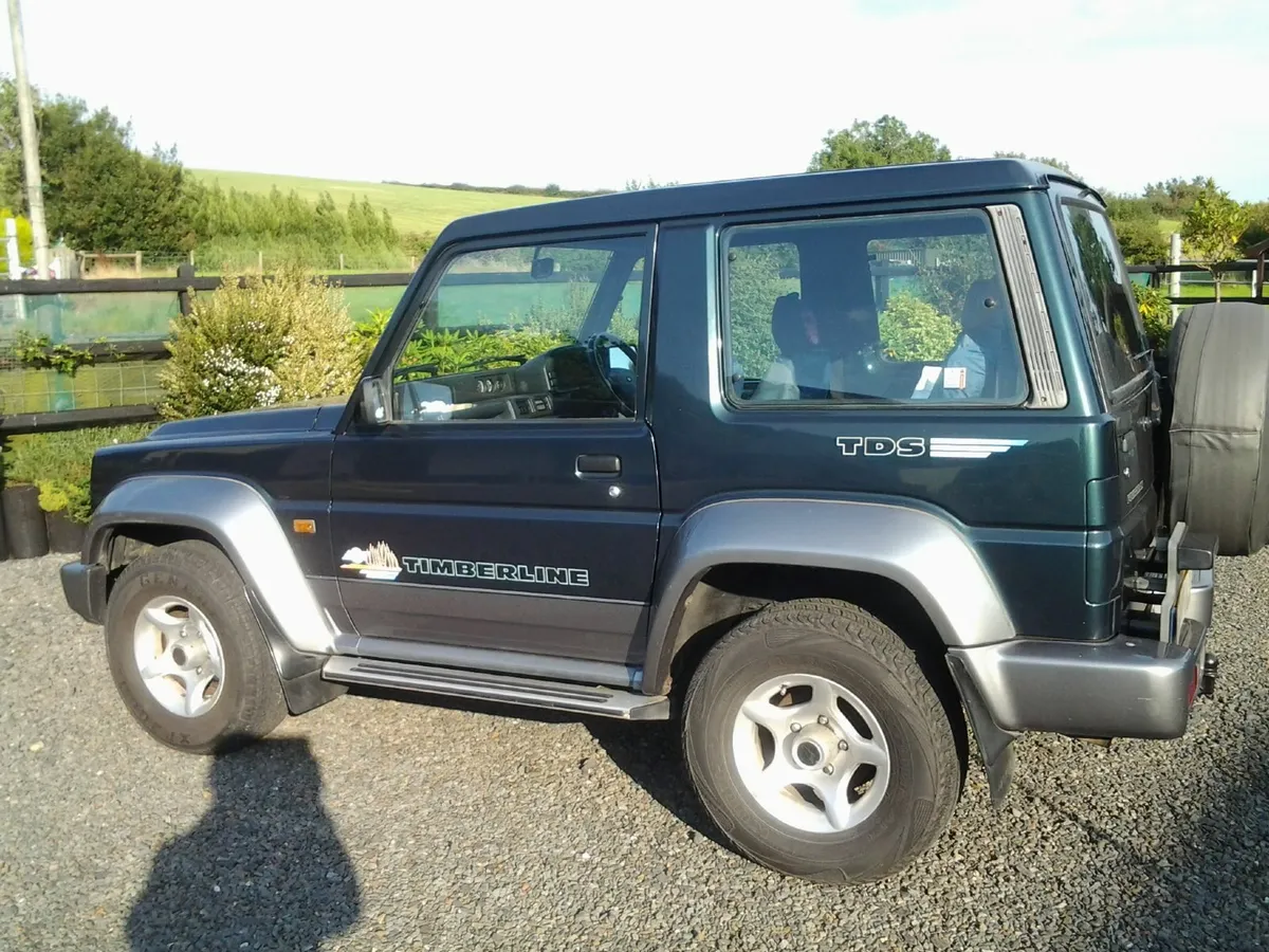 Daihatsu Fourtrak 1995 - Image 2