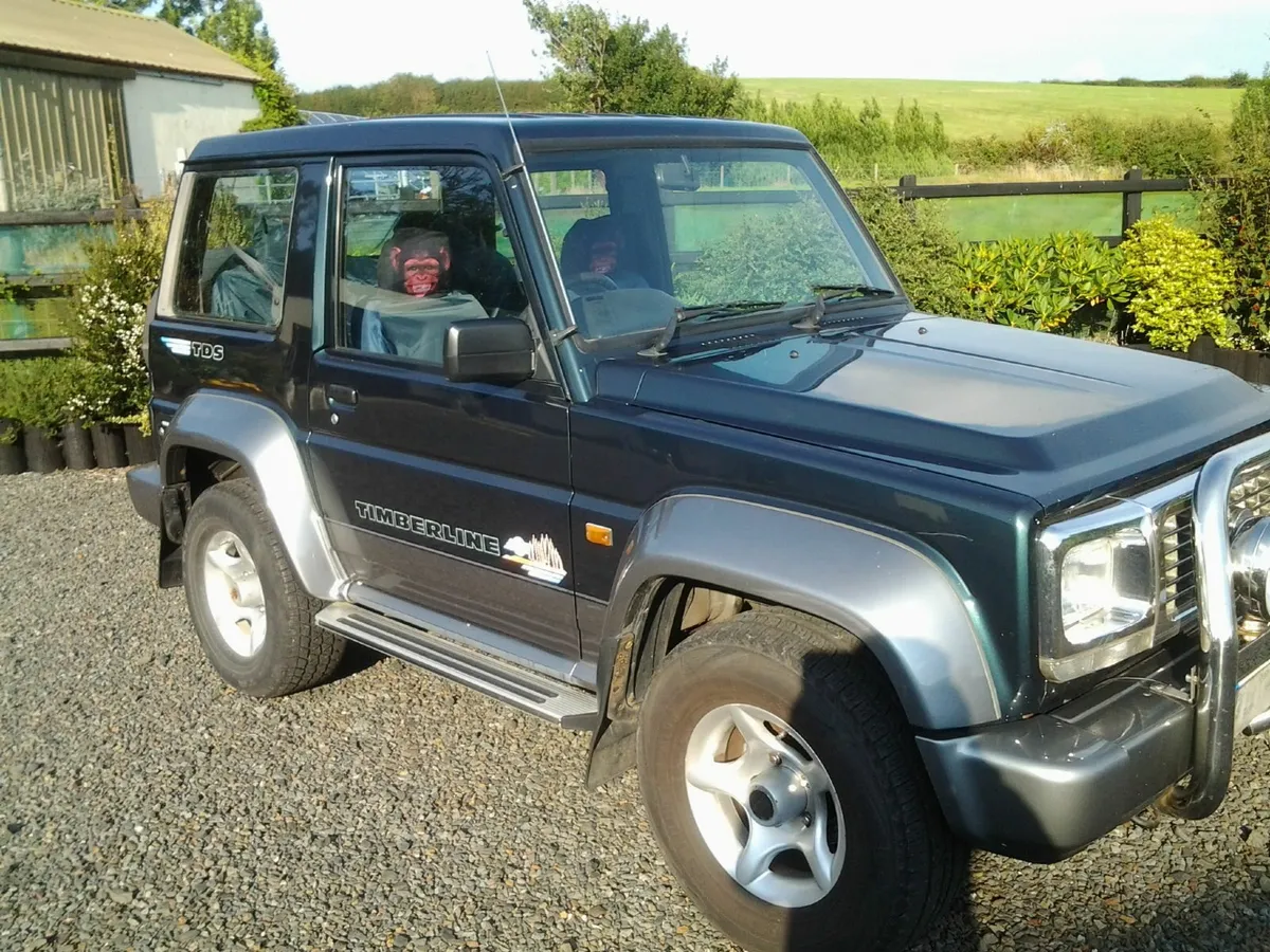 Daihatsu Fourtrak 1995 - Image 3
