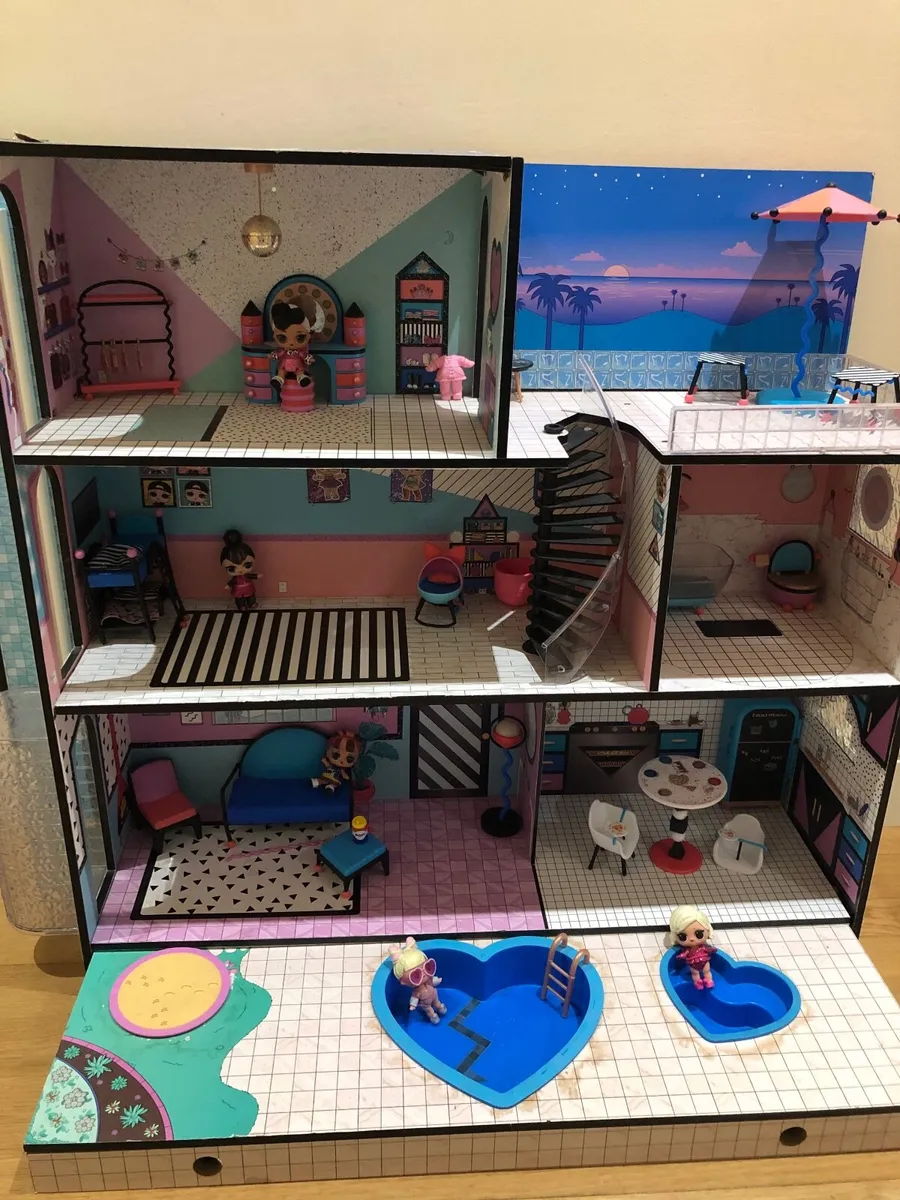 LOL Doll House - Image 2
