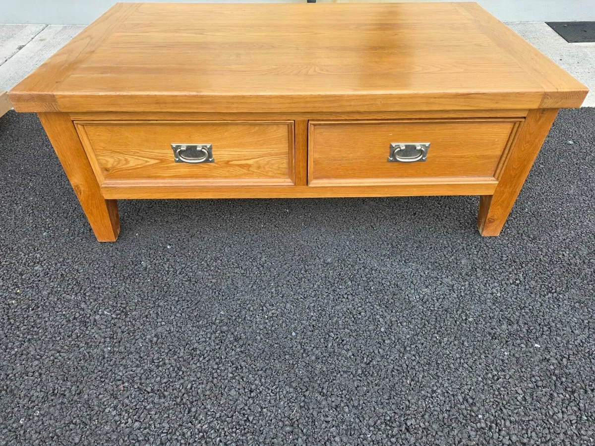 Coffee table - Image 1
