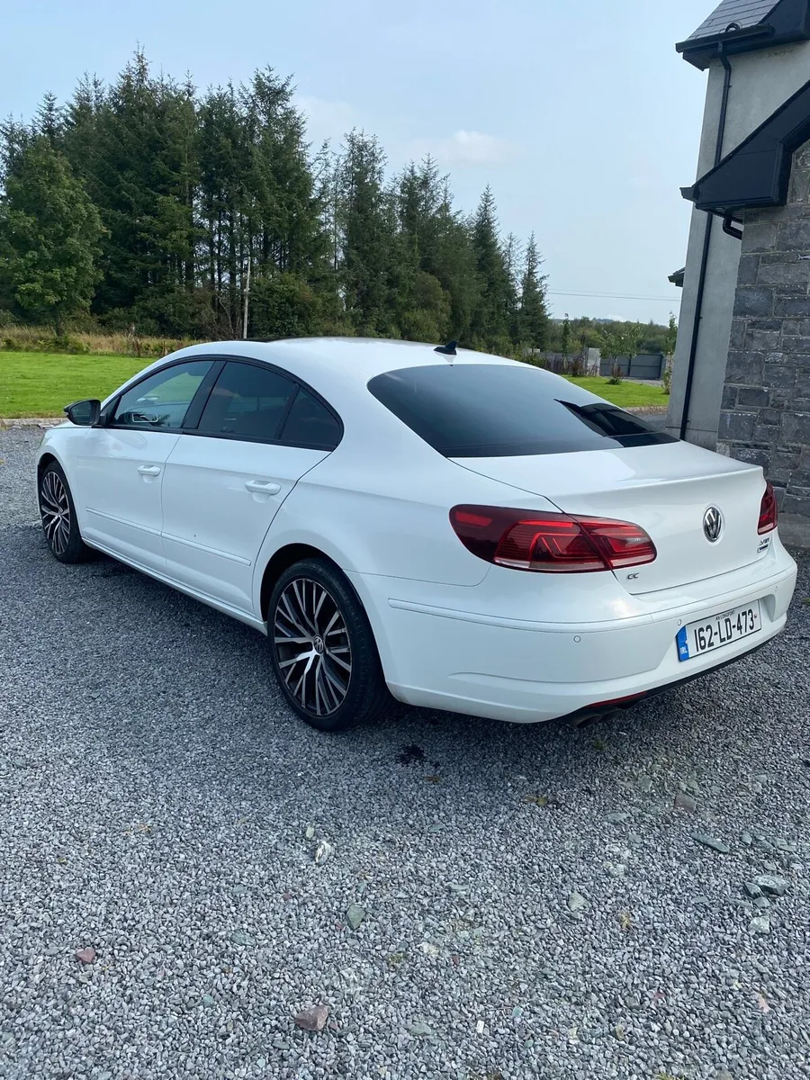 Volkswagen Passat CC black edition GT - Image 4