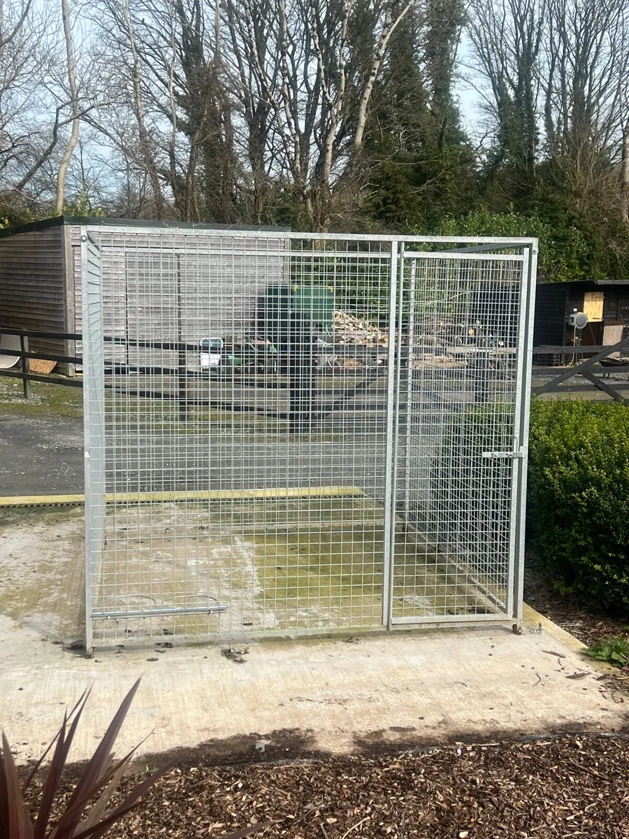 Dog pen