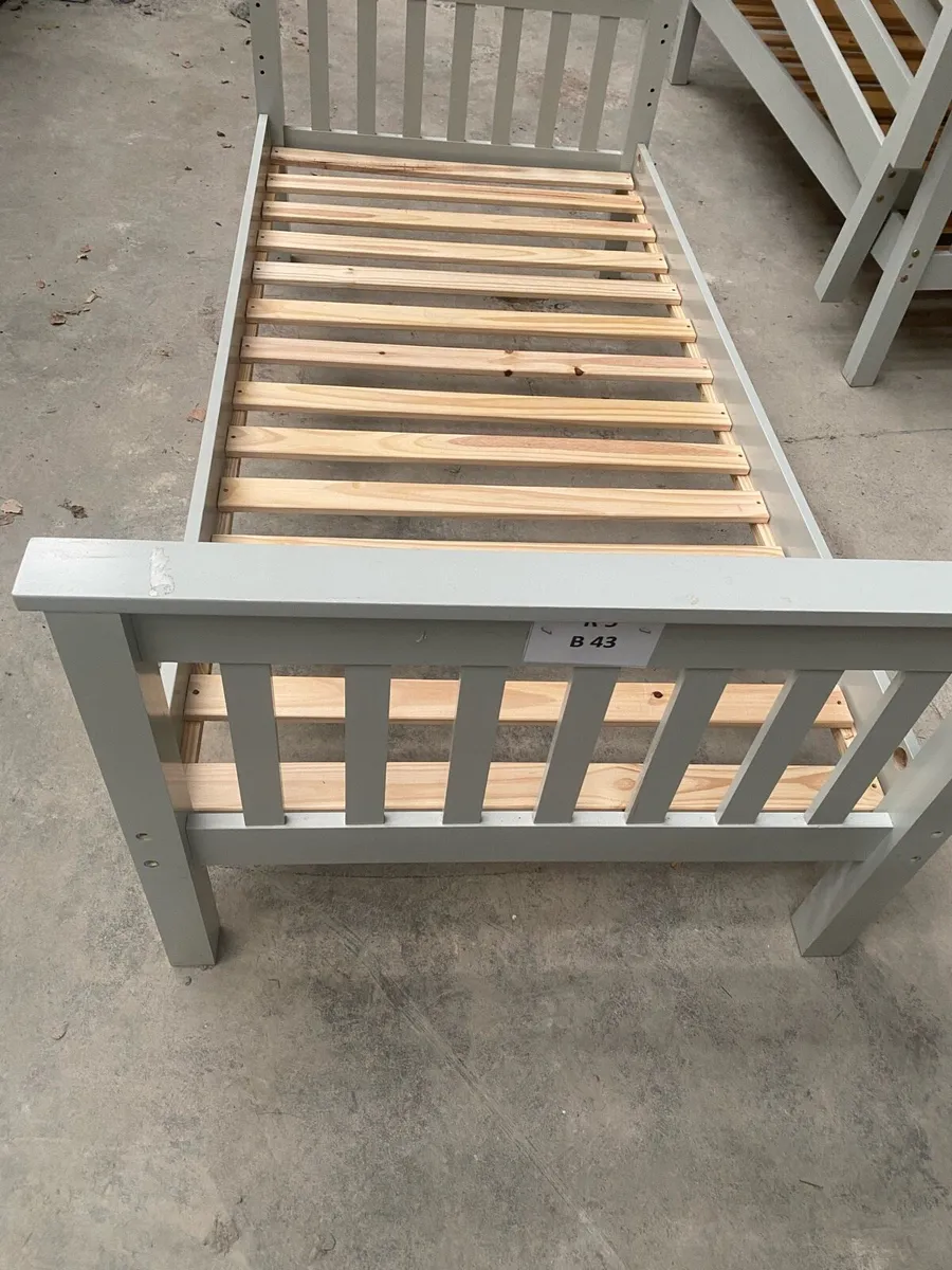🔥used Solid Wooden single Bed Delivery Assembly - Image 3