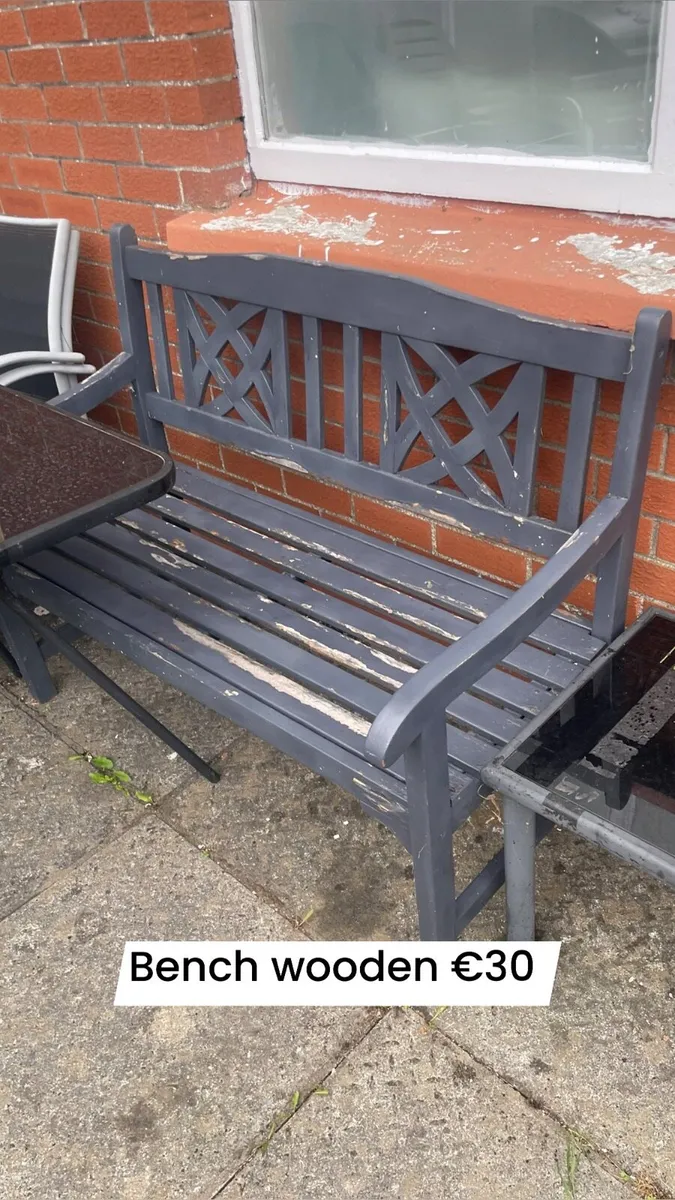 Garden bench