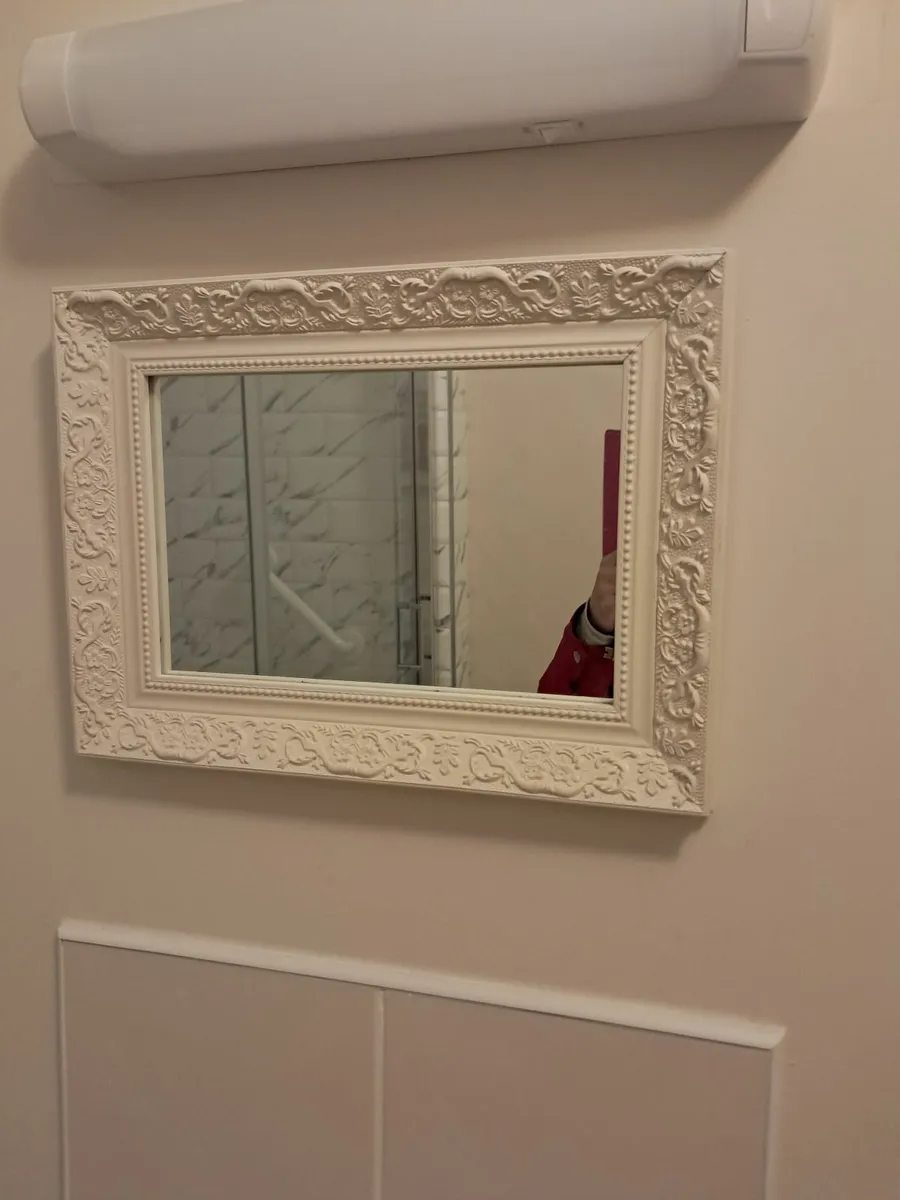 Mirrors - Image 4