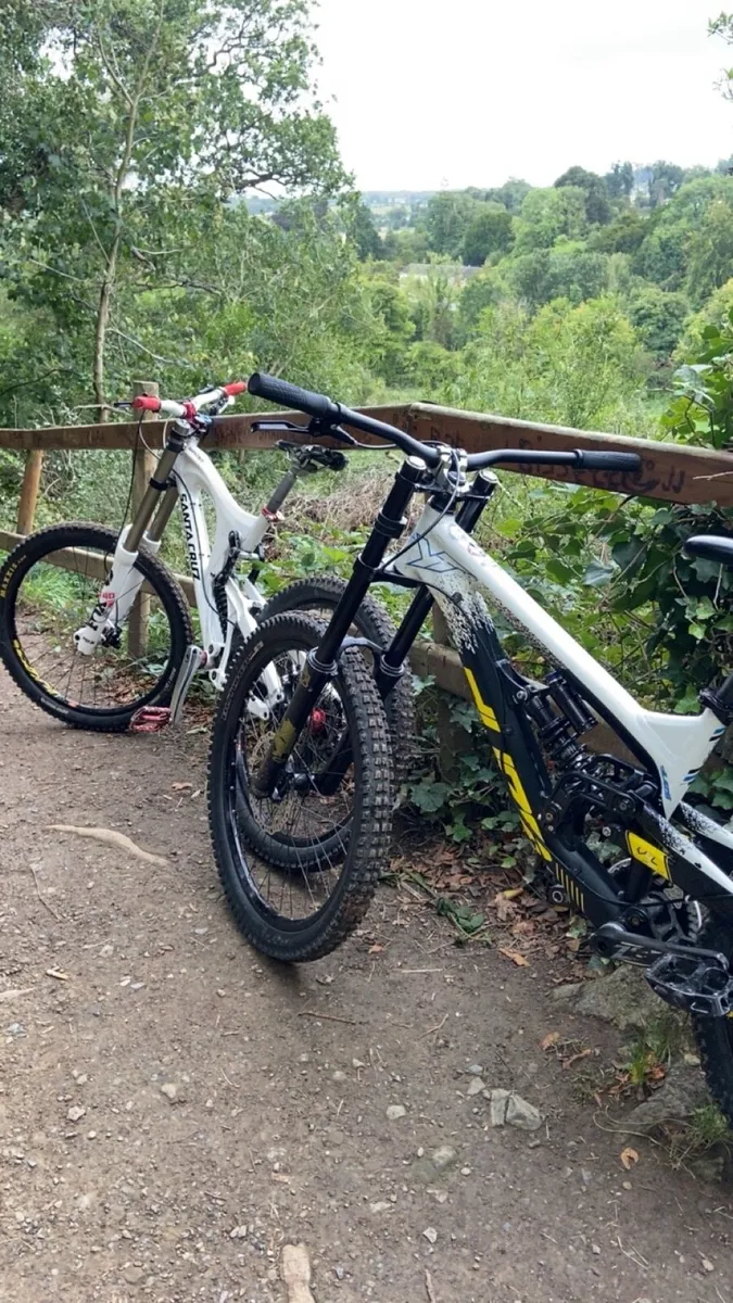 Downhill yt tues - Image 2
