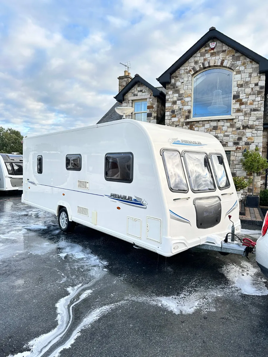 ✨STUNNING BAILEY PEGASUS 4 BERTH FIXED BED✨ - Image 1