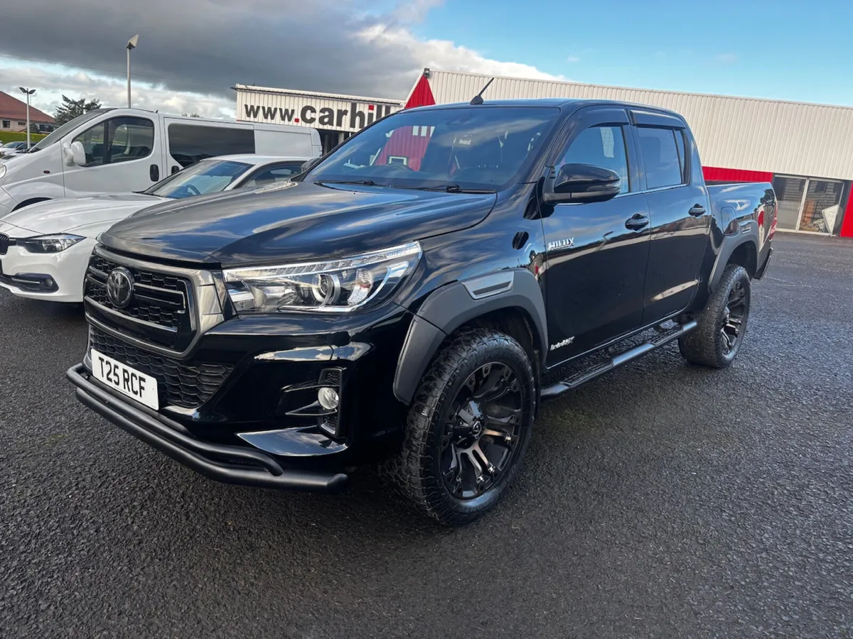 Toyota Hilux Invincible X D/Cab Pick Up 2.4 D - Image 2