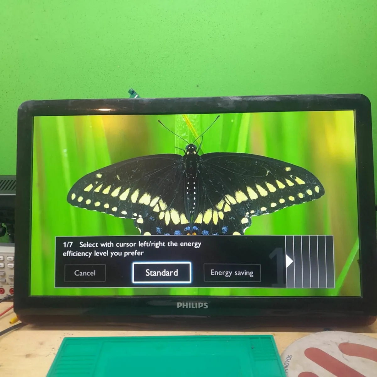 Philips 22" LCD TV - Image 1