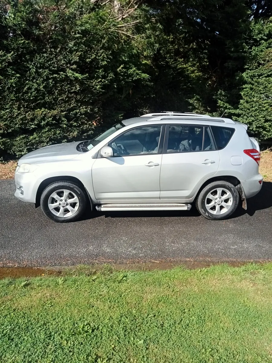 Toyota Rav4 - Image 4