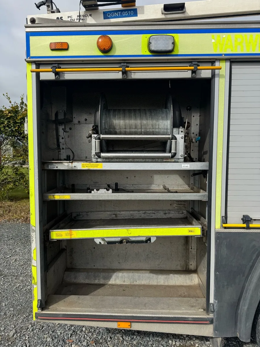 2005 Scania 260HP Fire Truck - Excellent Condition - Image 4