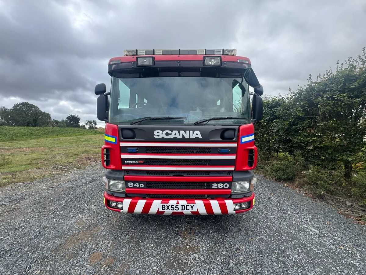 2005 Scania 260HP Fire Truck - Excellent Condition - Image 1