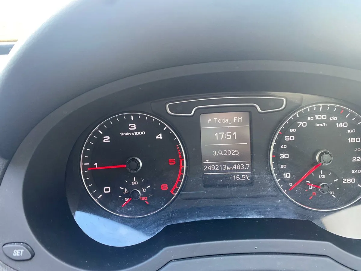 2012 Audi Q3 2.0 Diesel - Image 4