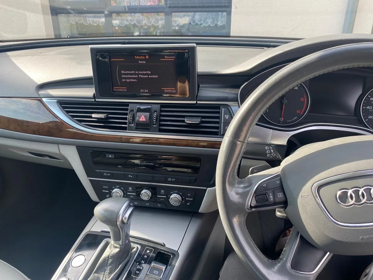 Audi A6 - Image 2