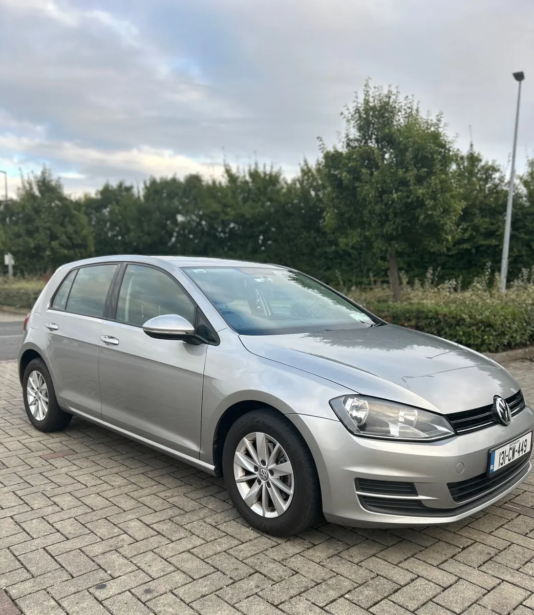 Volkswagen Golf 2013 - Image 1