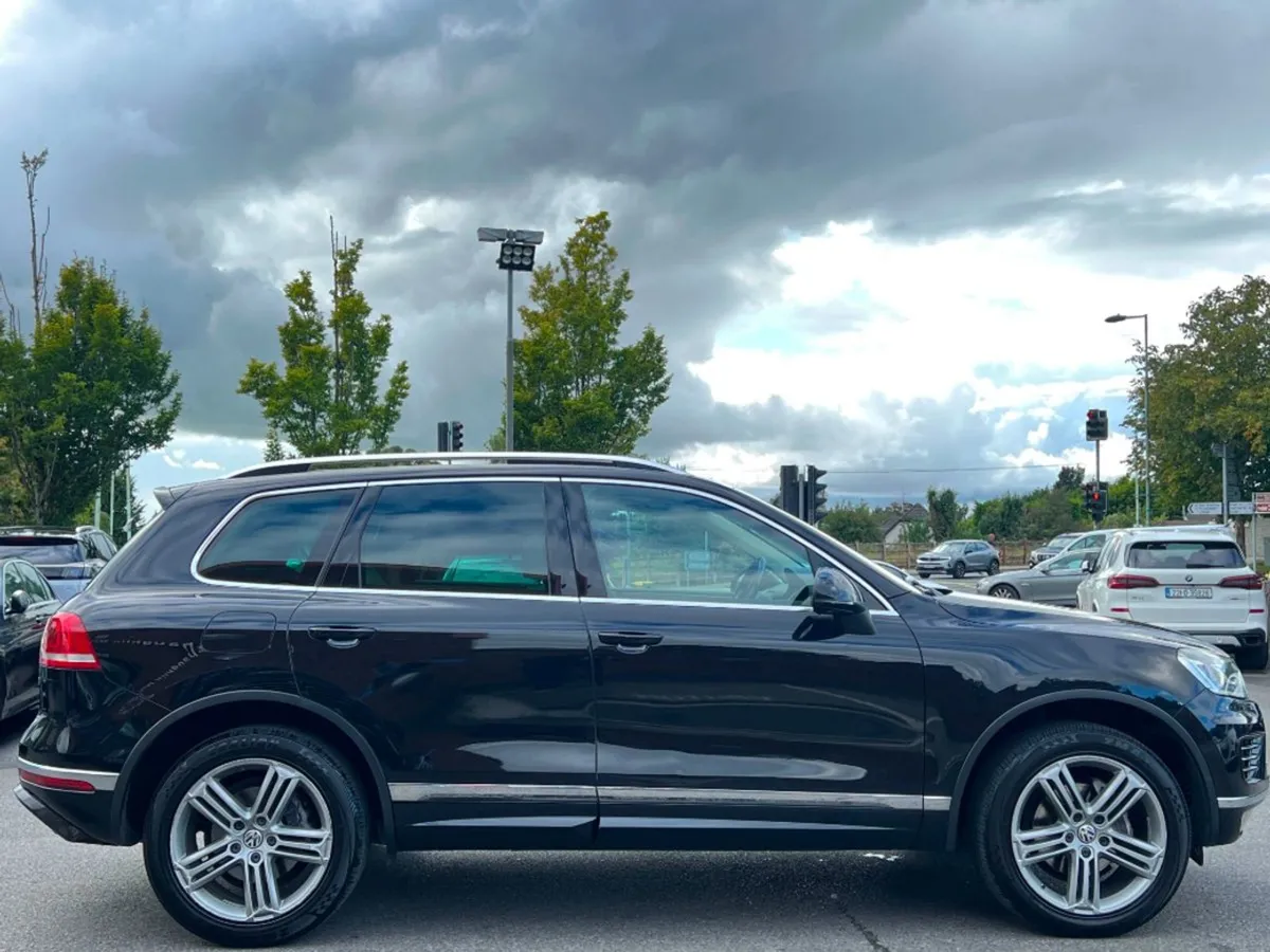 Volkswagen Touareg 3.0tdi 262BHP V6 5DR Auto  pan - Image 4