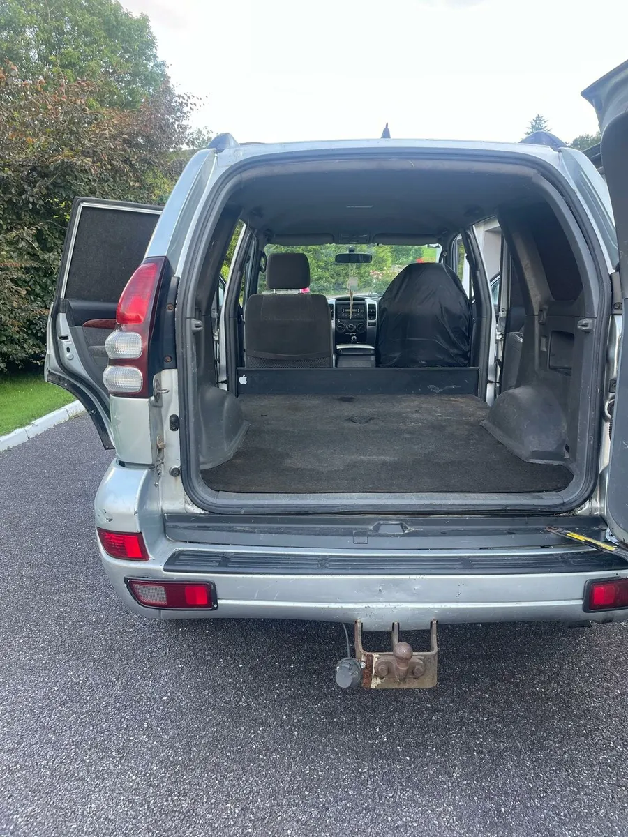 Toyota Landcruiser - Image 3