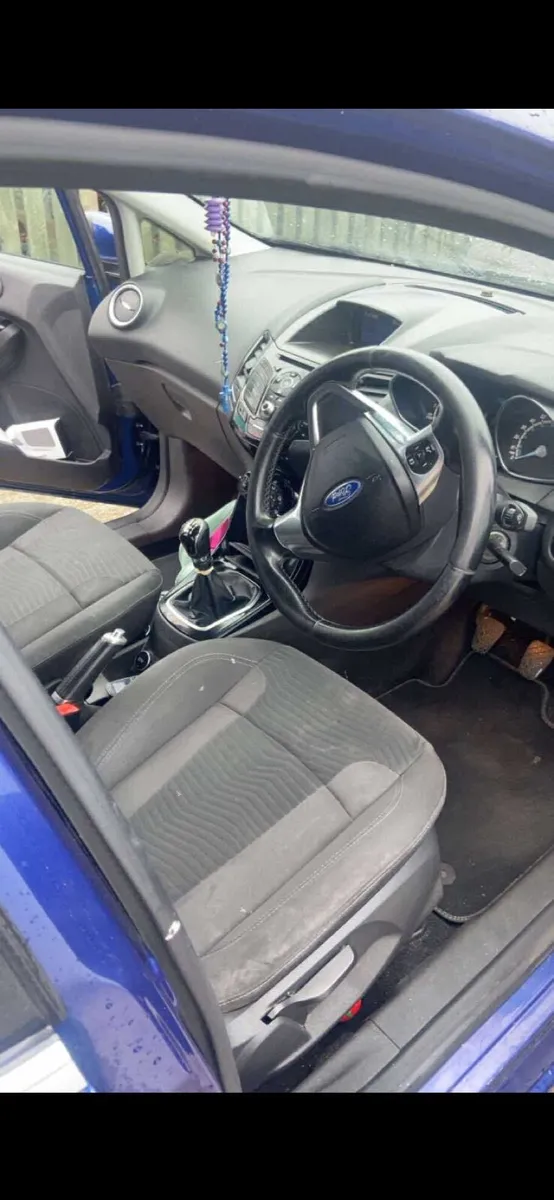 Ford Fiesta 2016 - Image 2