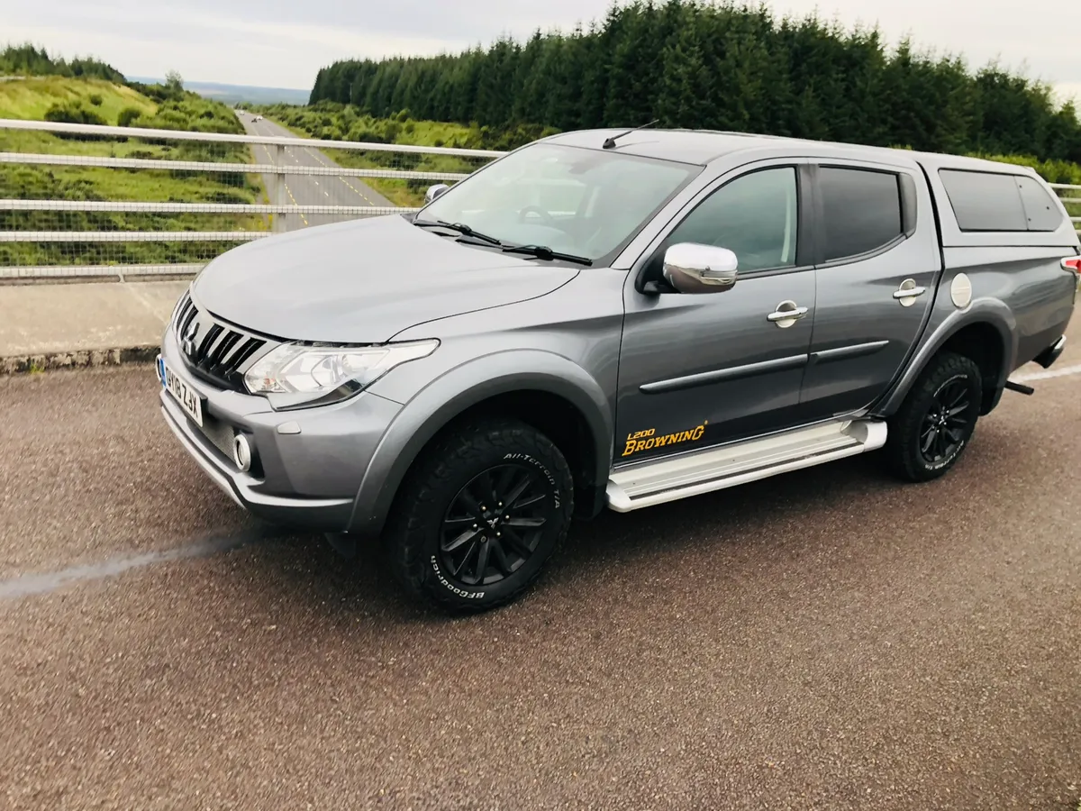 2018 Mitsubishi L200 Barbarian - Image 2