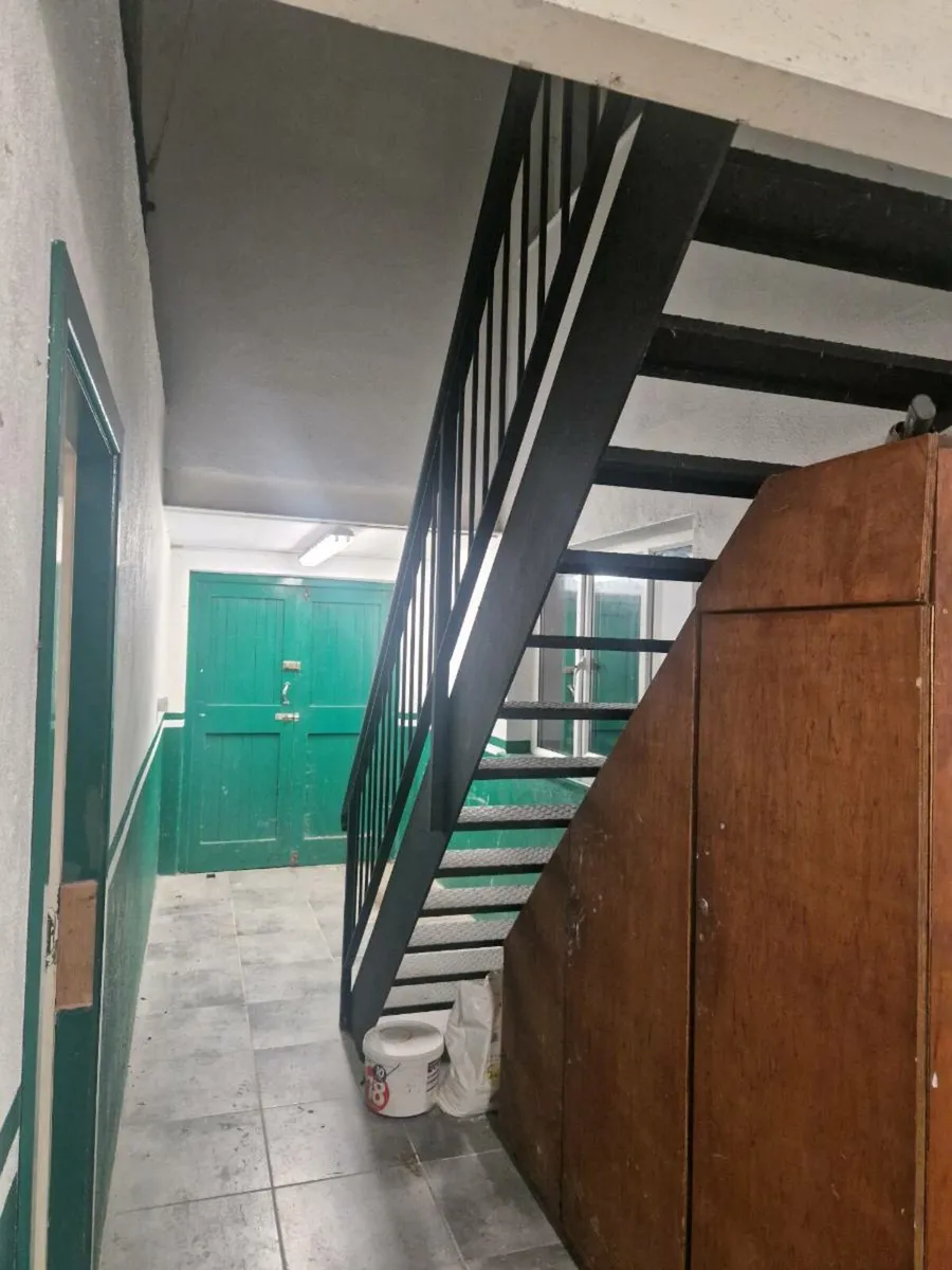 Steel stairs - Image 3