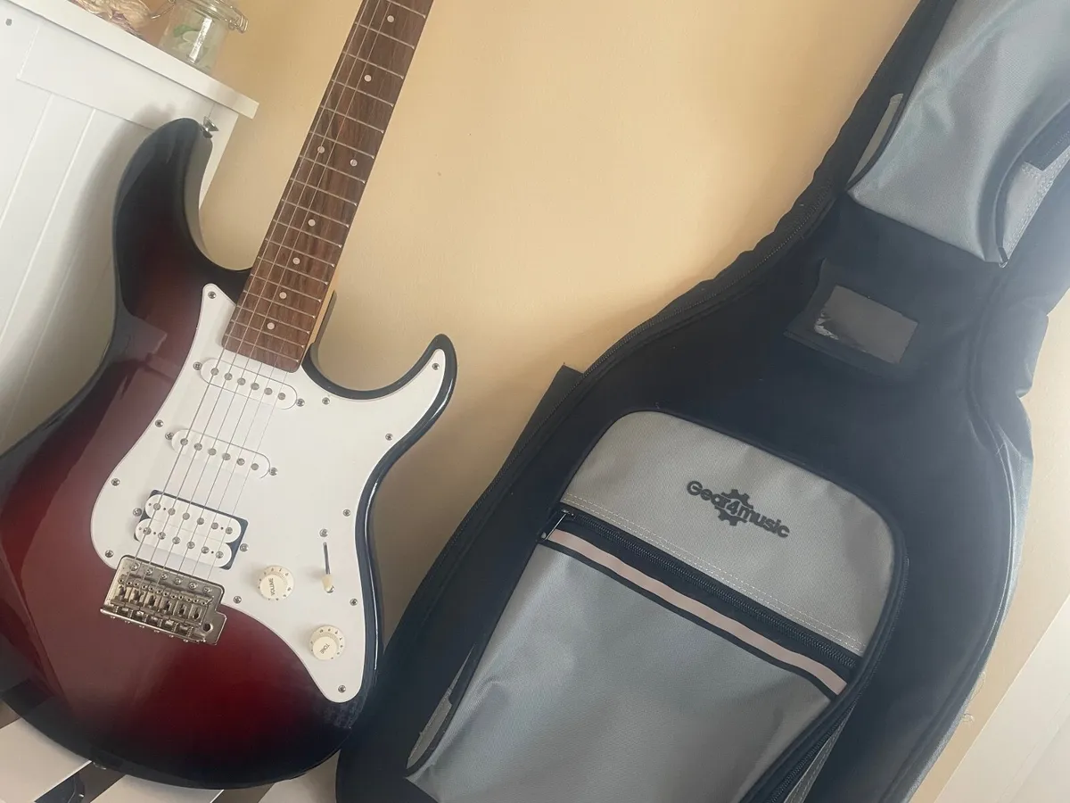 Yamaha Pacifica electric guitar - Image 2
