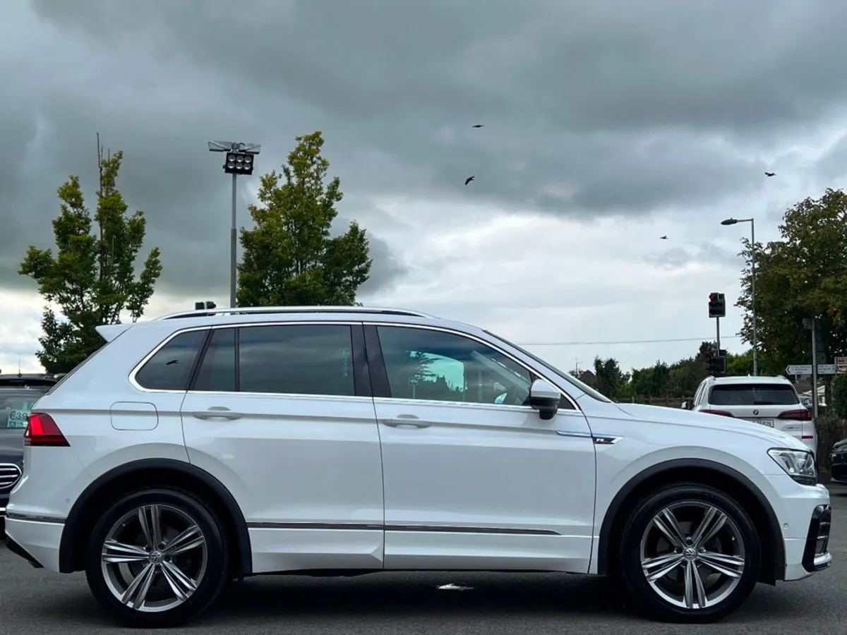Volkswagen Tiguan R-line 2.0tdi Auto  1 Owner - Image 4