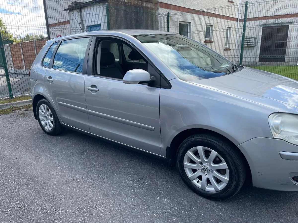 2009 Volkswagen Polo Low Kilometres - Image 2