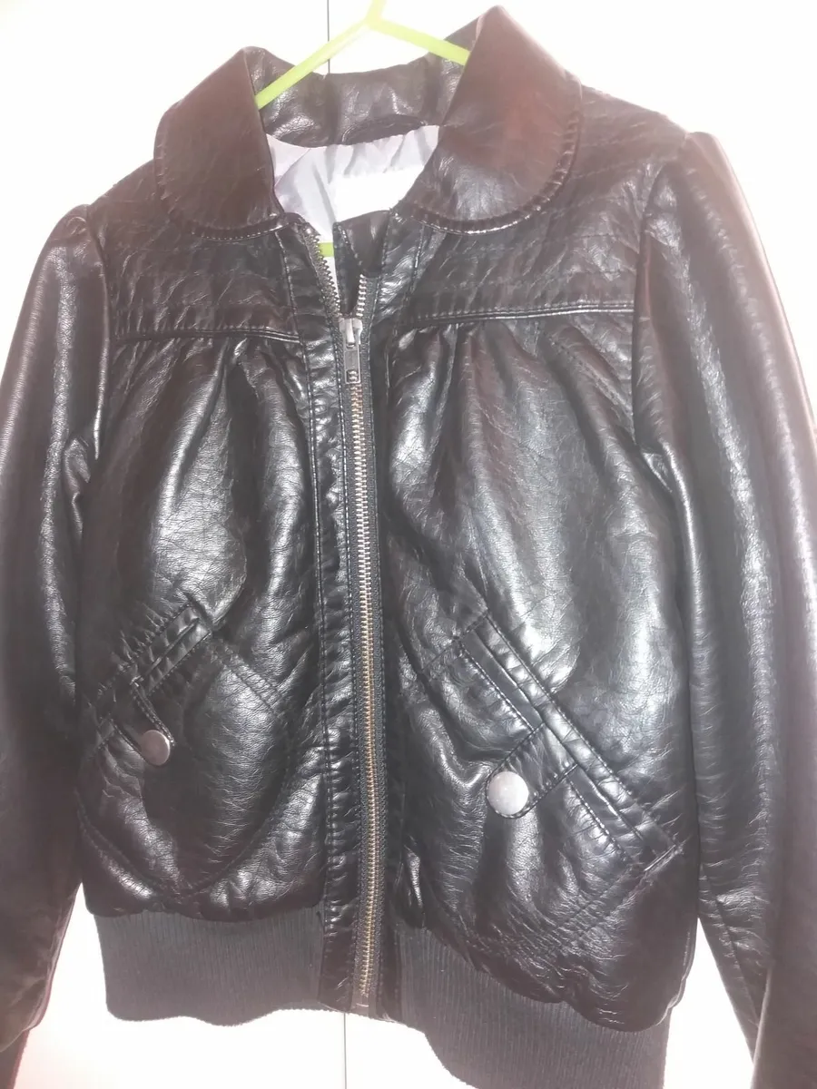 Clothing - Image 3