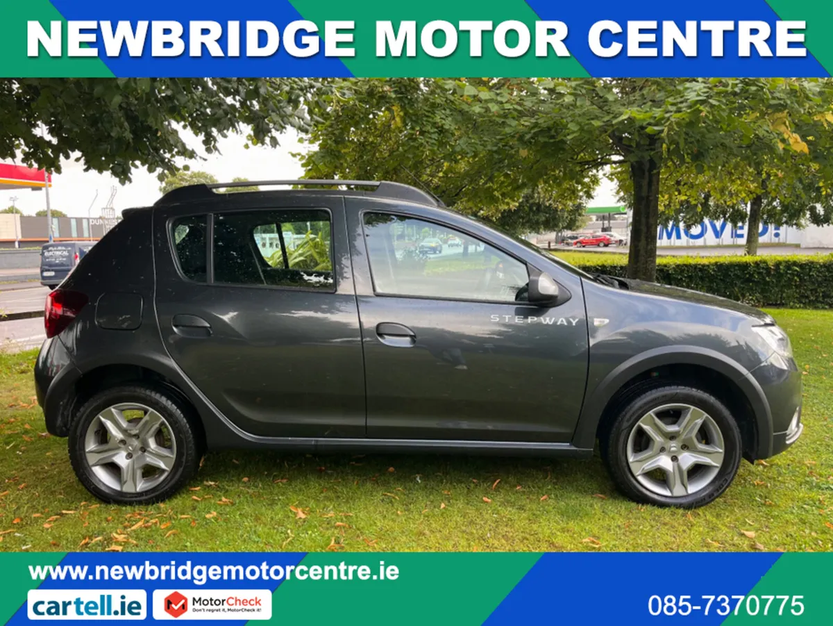 Dacia Sandero Stepway STEPWAY  SAT NAV  ANDROID  1 - Image 2