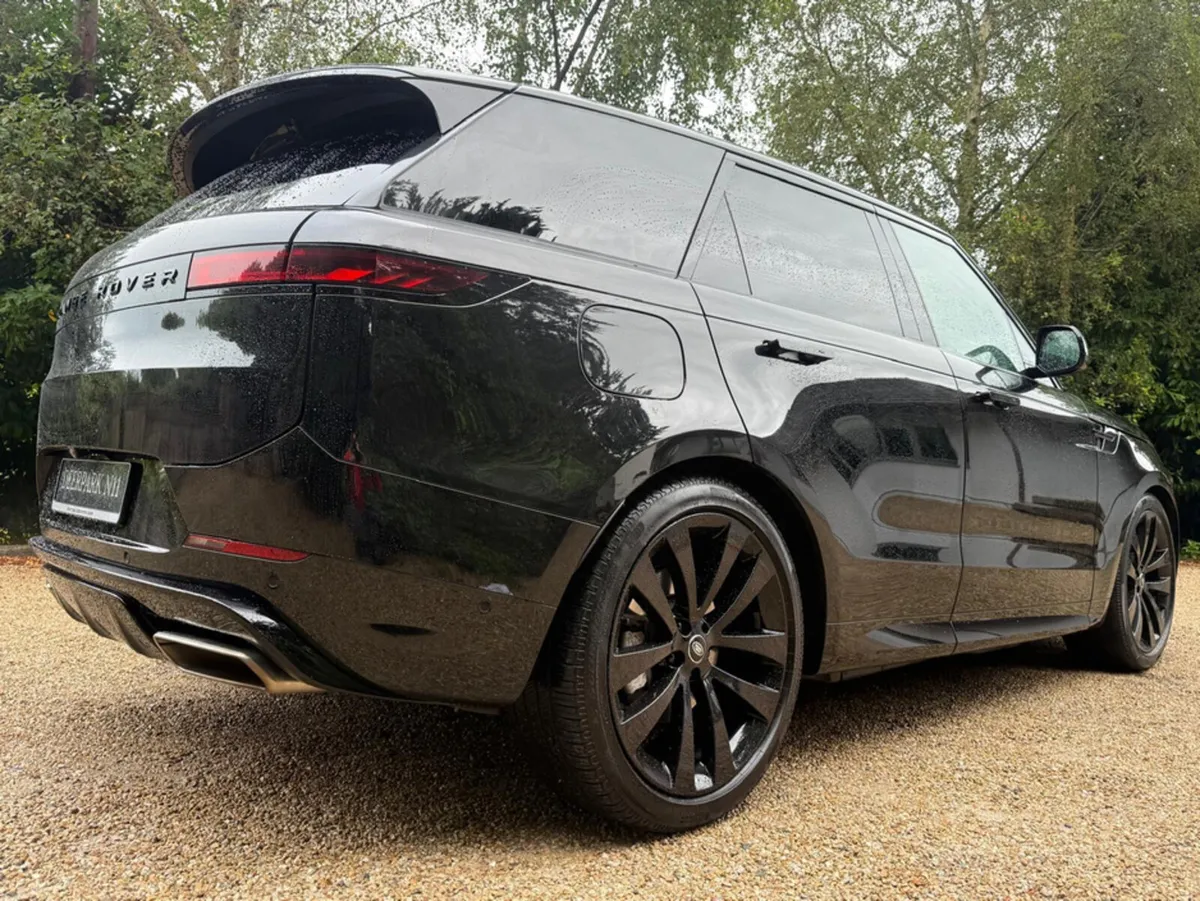 Land Rover Range Rover Sport DYNAMIC SE P460e Blac - Image 3