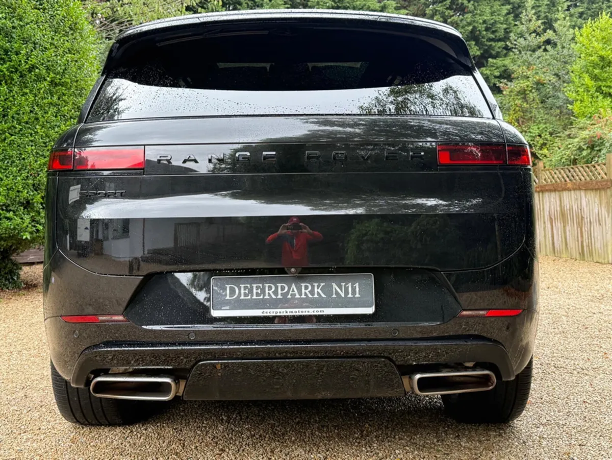 Land Rover Range Rover Sport DYNAMIC SE P460e Blac - Image 4