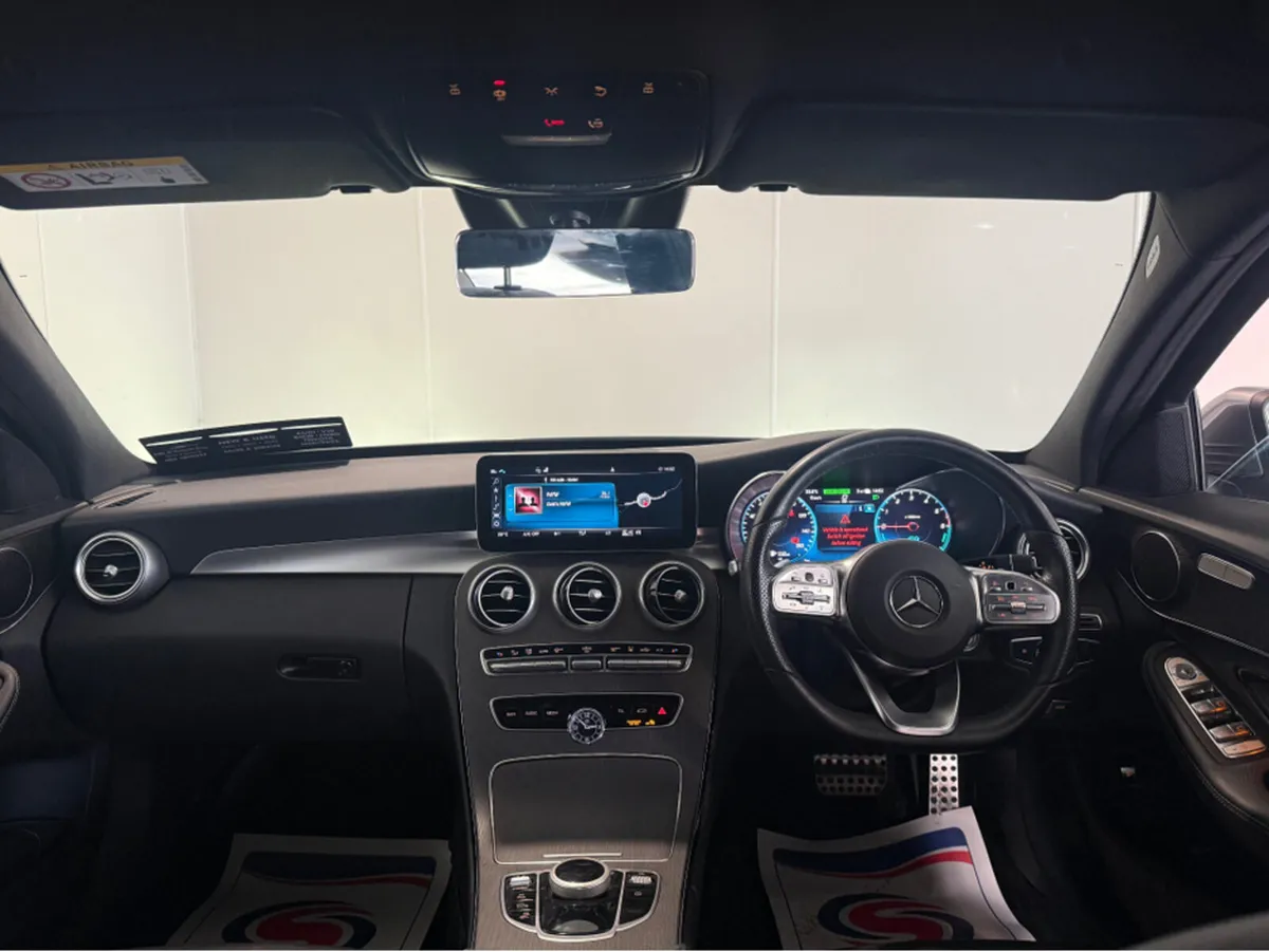 Mercedes-Benz C-Class 300 AMG LINE EDITION DE - Image 3
