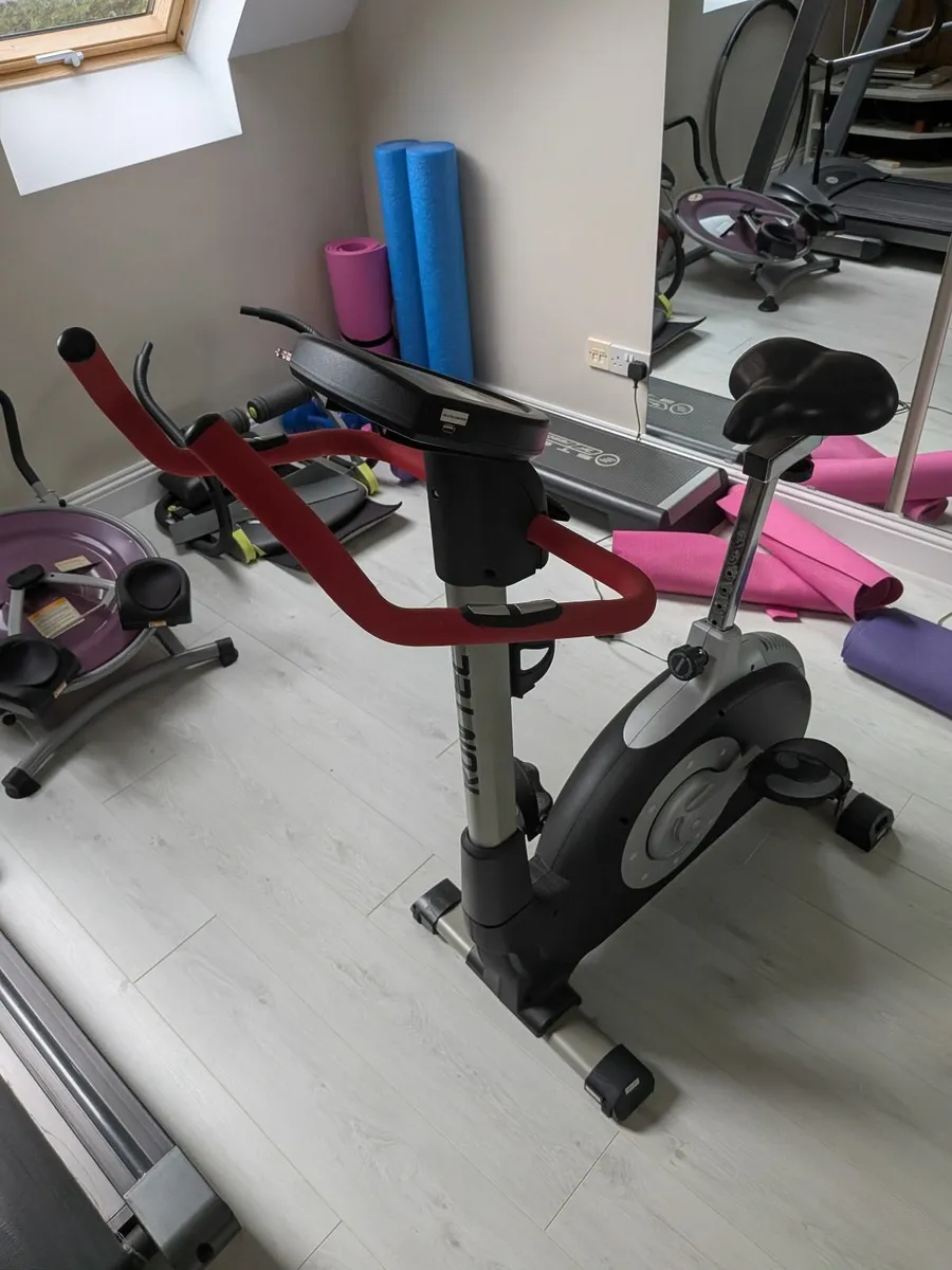 Exercise bike - Run Tec - Image 1