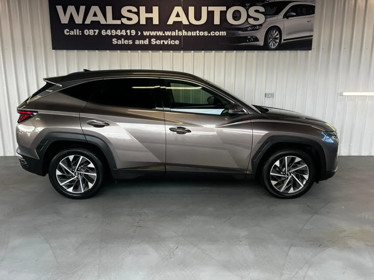 Hyundai Tucson EXECUTIVE PLUS 5DR - Image 4
