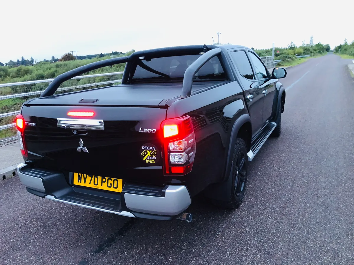 2021 Mitsubishi L200 Barbarian - Image 3