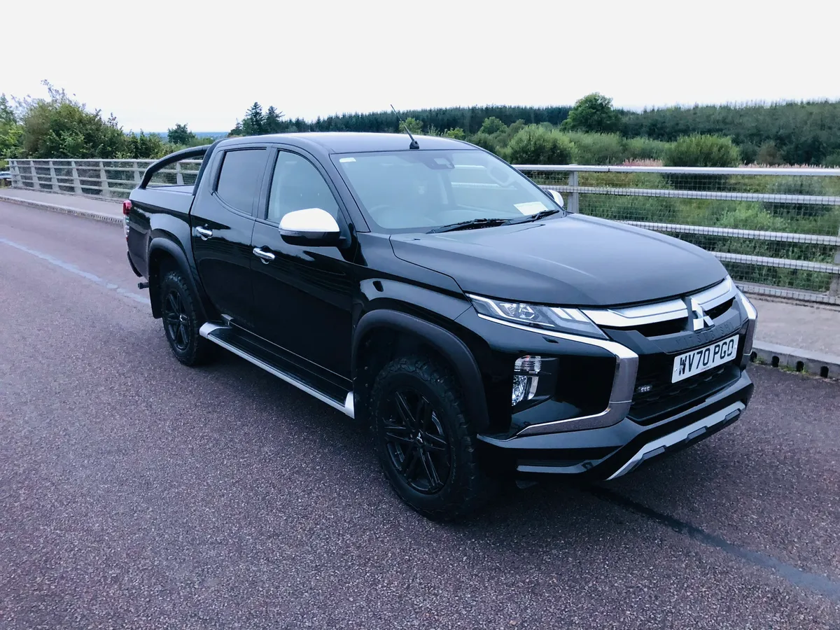 2021 Mitsubishi L200 Barbarian - Image 4