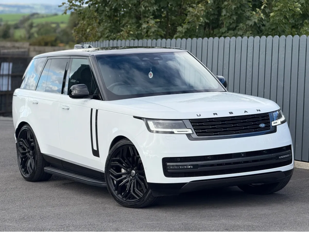 Land Rover Range Rover Rare Diesel 2022 Range Rove - Image 1