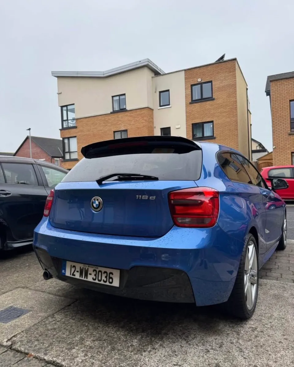 BMW 118D M Sport Estoril Blue - Image 4