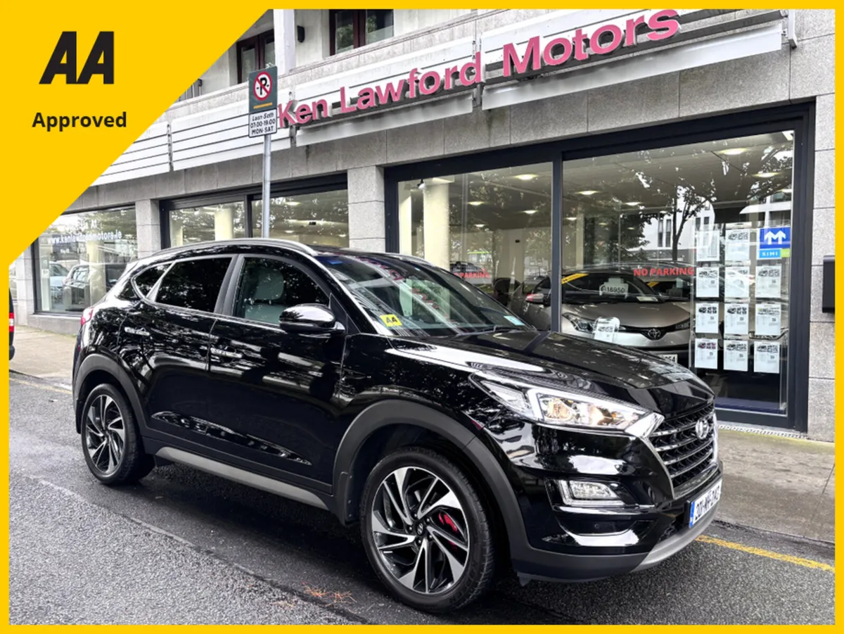 Hyundai Tucson 1.6d EXECUTIVE PLUS 5DR - Image 1