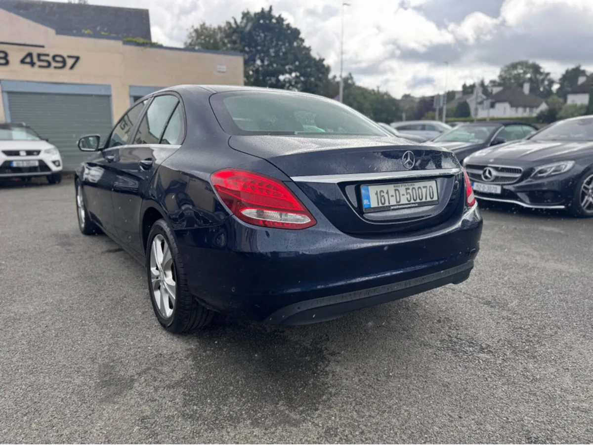 Mercedes-Benz C-Class C200 SE EXECUTIVE 4DR AUTO - Image 3